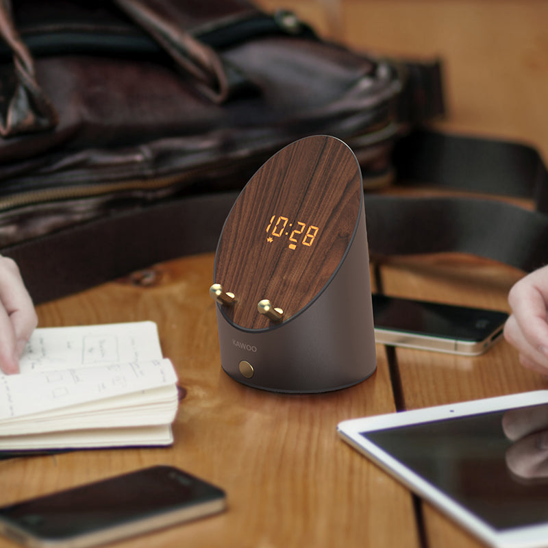 Altavoz de madera con inducción inteligente — Soporte para teléfono, portátil, mini altavoz de escritorio, reloj despertador inalámbrico y altavoz Bluetooth